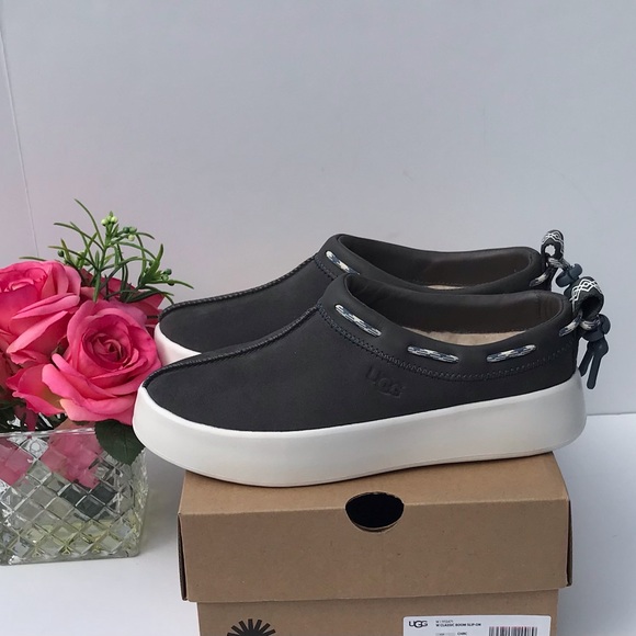 UGG Classic Boom Slip-On - Picture 6 of 8